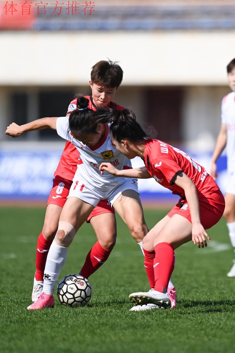 2018赛季女超联赛第8轮：【长春女足4-2河南女足】全华班出战 队长梅开二度